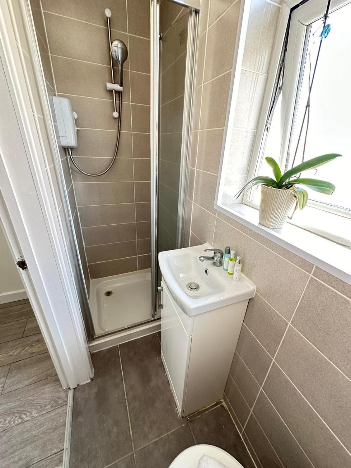 Apartament Harrow Road Beautiful Family